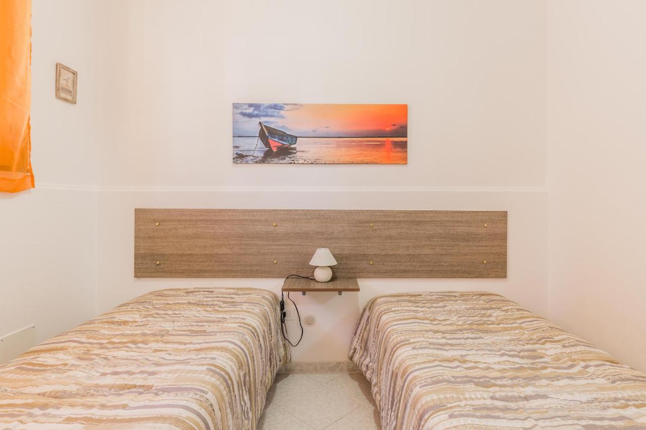 Anna'S House Near The Sandy Beach And With Wifi Avola Exteriér fotografie